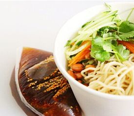 大刀涼皮餐飲加盟店面案例與產(chǎn)品展示 - 就要加盟網(wǎng)91jm.com